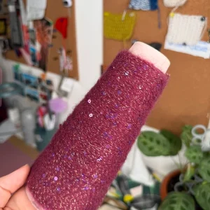 Filato fantasia con paillettes e lurex